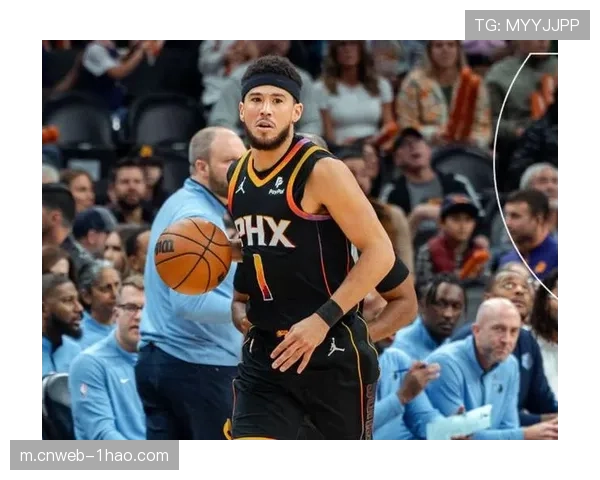 太阳布克32分4抢断 得分后卫防守投入度获教练组肯定